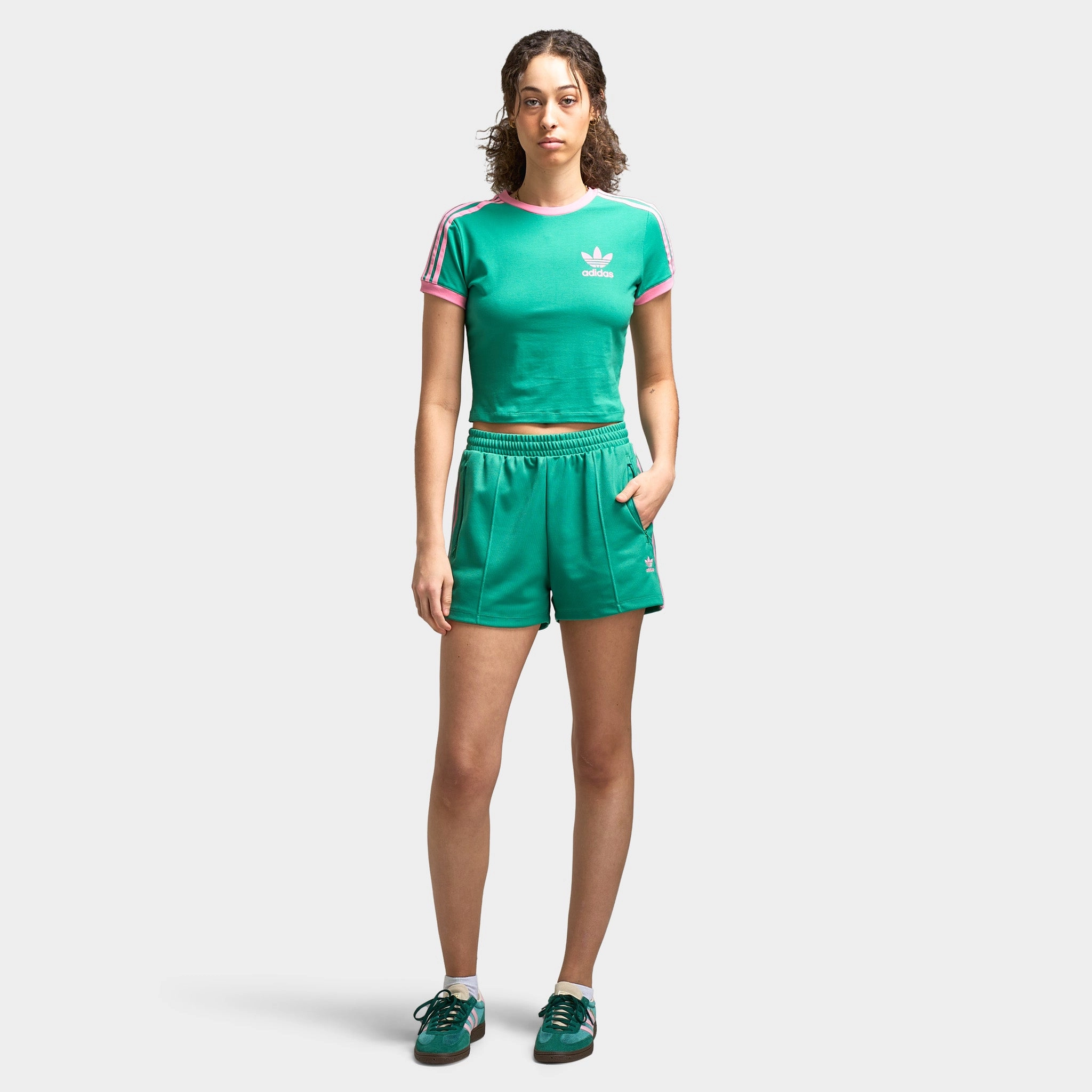 adidas Women's Classic Shorts Semi Court Green / Bliss Pink