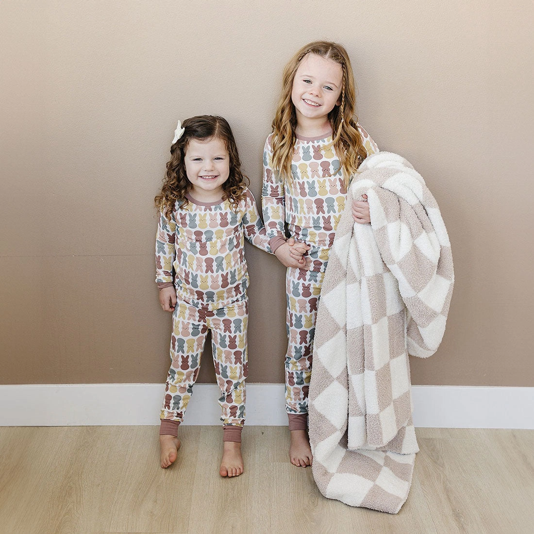 Bamboo Two-Piece Cozy Set - Dusty Rose Bunny