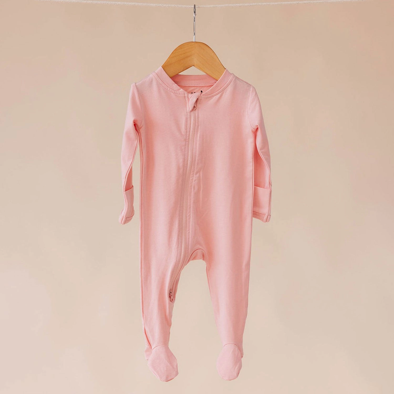 CloudBlend™ Footed Pajamas - Galah