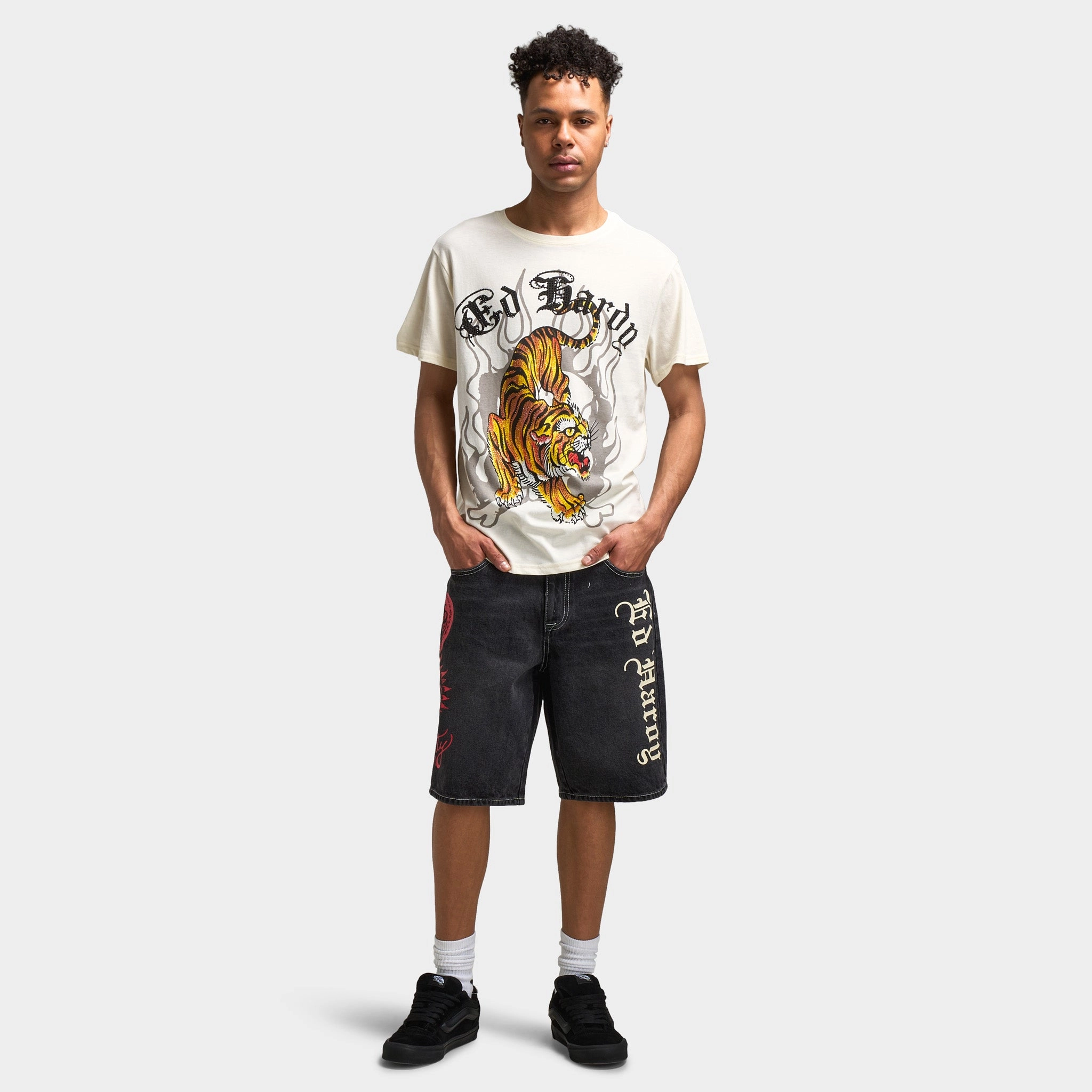 Ed Hardy Crawling Tiger Graphic T-Shirt / Ivory