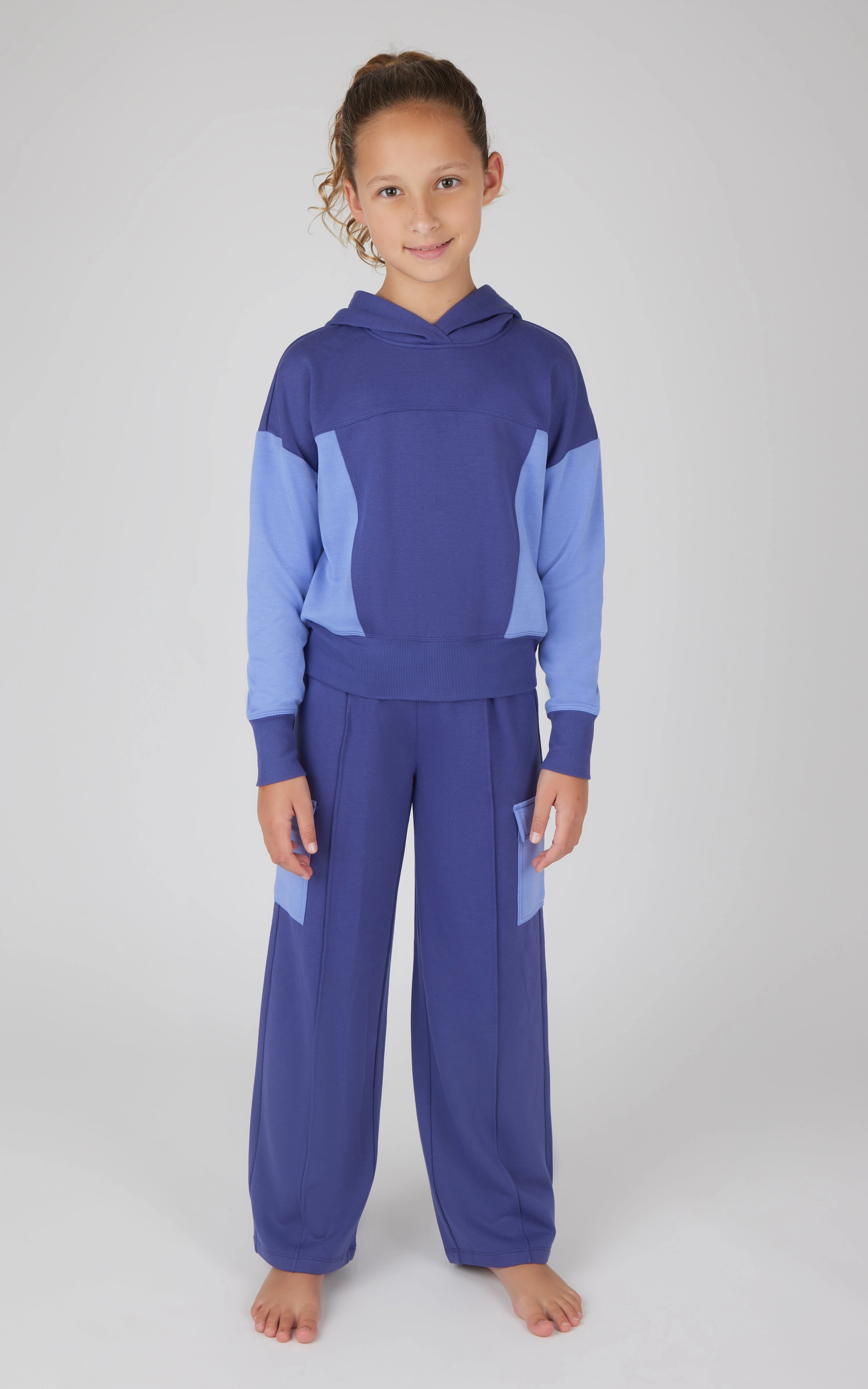 Girls 2 PC Terry Brushed Color Block Sweatshirt and Wide Leg Sweatpant