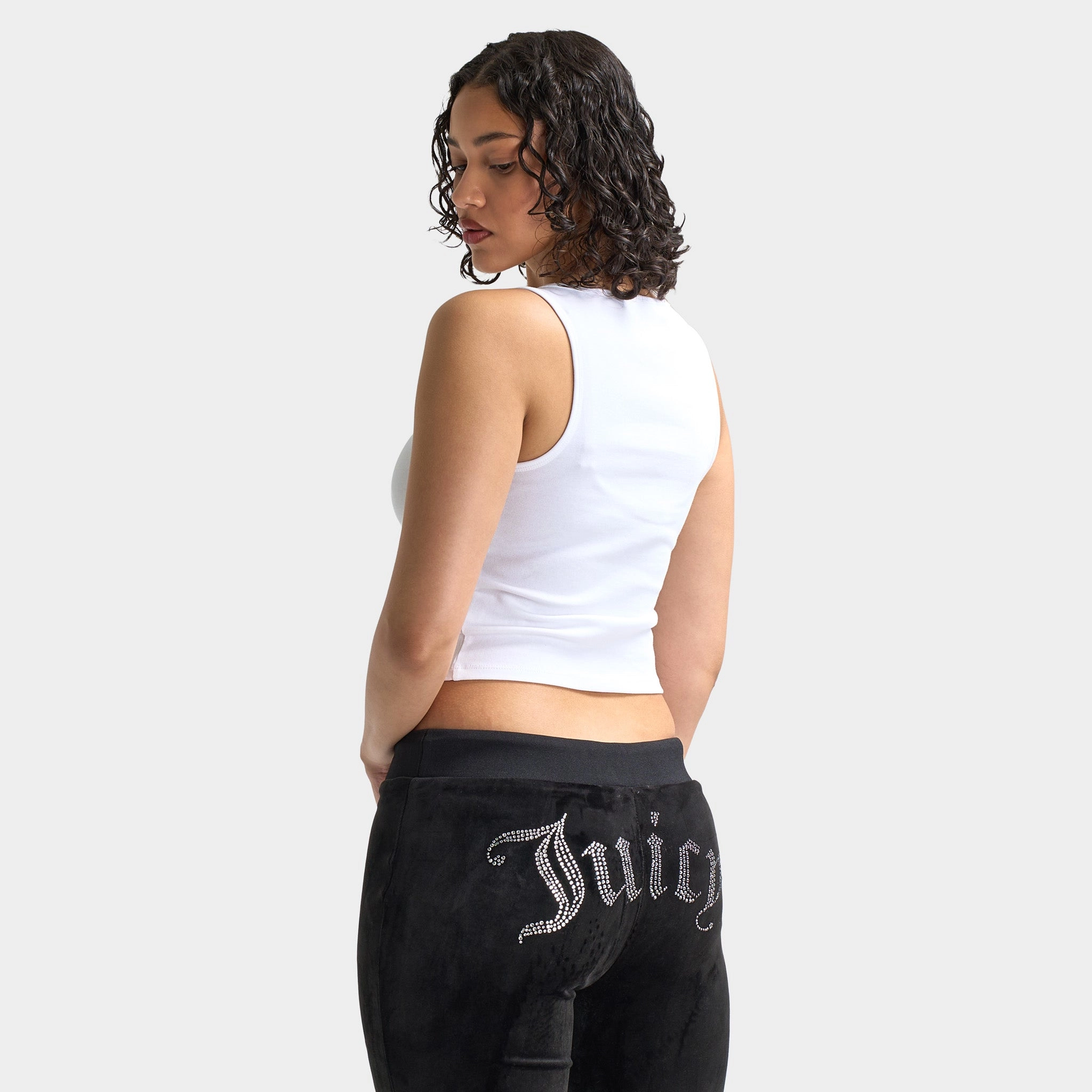 Juicy Couture Women's Cropped Fitted Graphic Tank / White