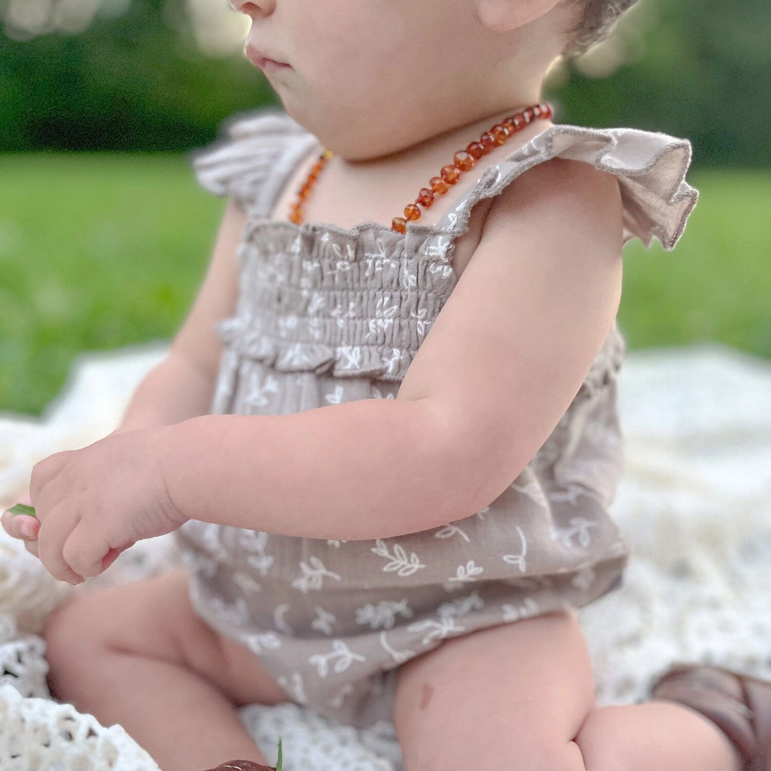 Organic Muslin Sleeveless Bodysuit - Fawn Leaves