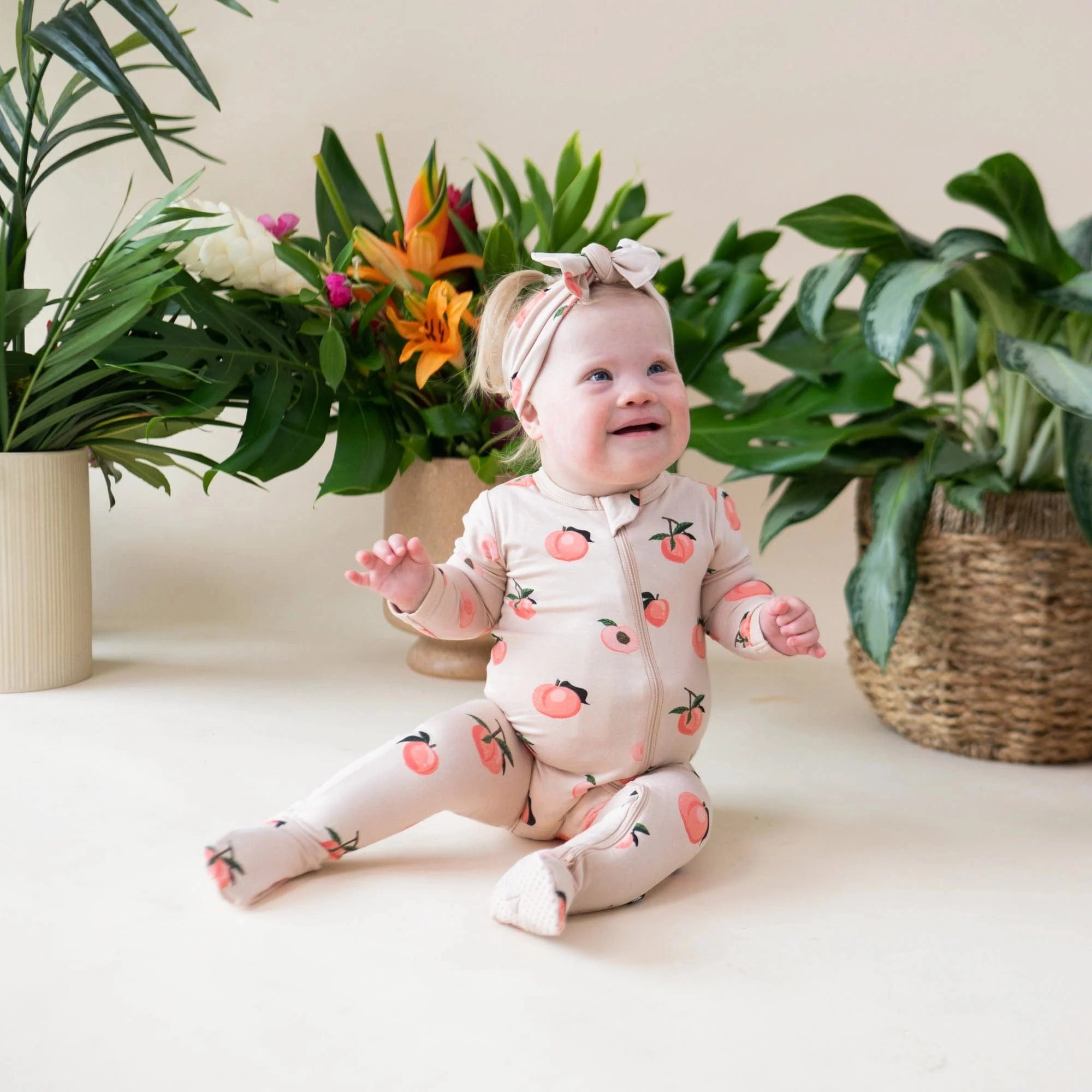 Printed Zippered Footie - Peach