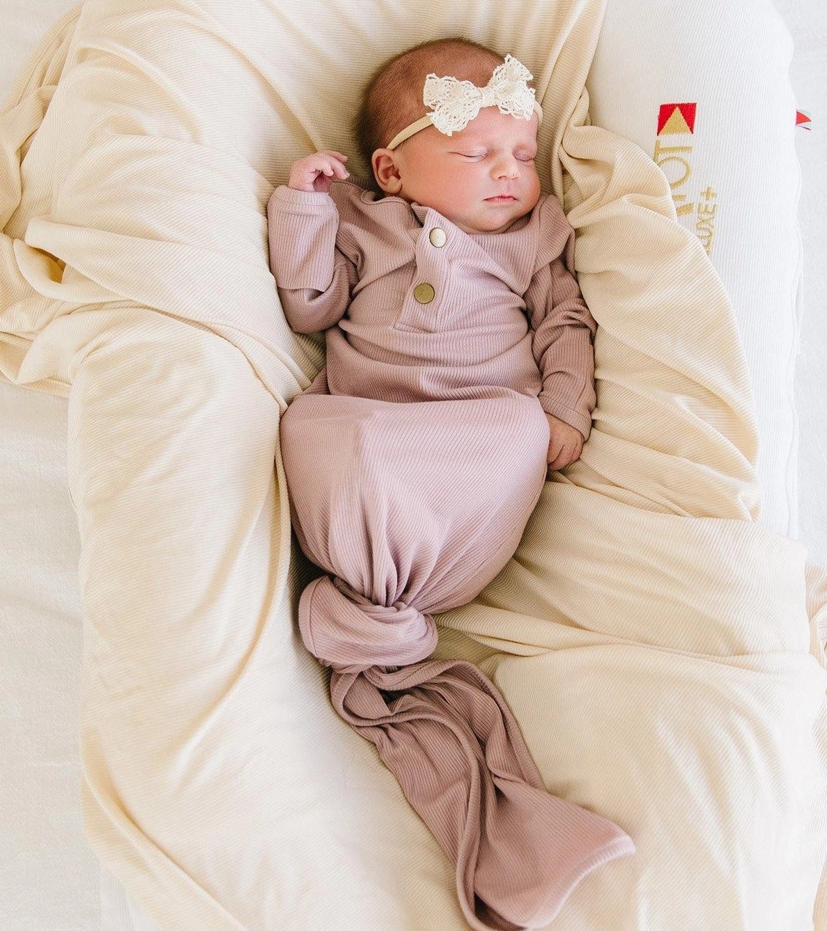 Ribbed Knotted Sleeper
